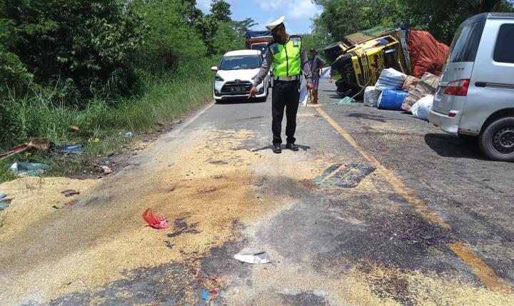 Satlantas Polres Tuba lakukan Olah TKP Laka lantas 1 Orang MD